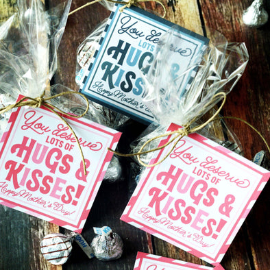 Free Mother's Day Hugs & Kisses Tags